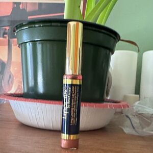 LipSense Bold Lip Color in nutmeg